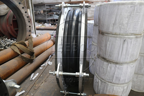 橡膠接頭什么時候加限位裝置？