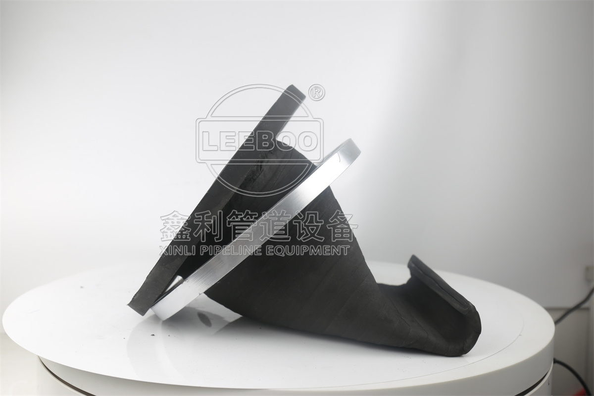 <strong>什么是彎嘴鴨嘴閥？</strong>